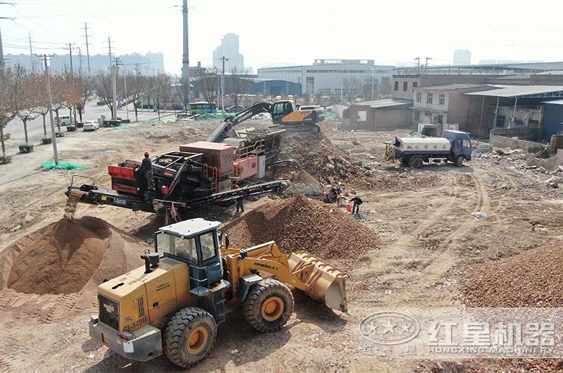 中小型建筑垃圾移動破碎現場