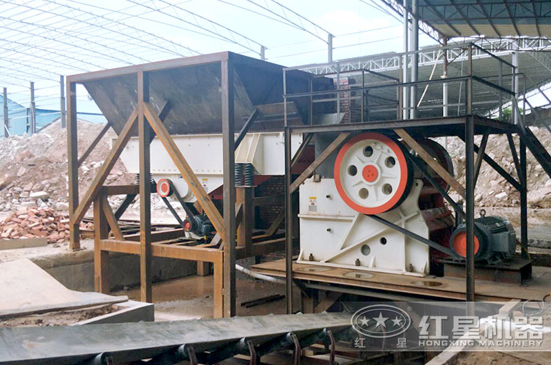 小型57鄂式破石機(jī)