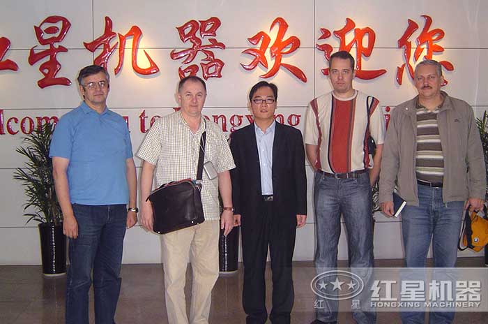 經(jīng)過多家對比之后，客戶選擇紅星機(jī)器