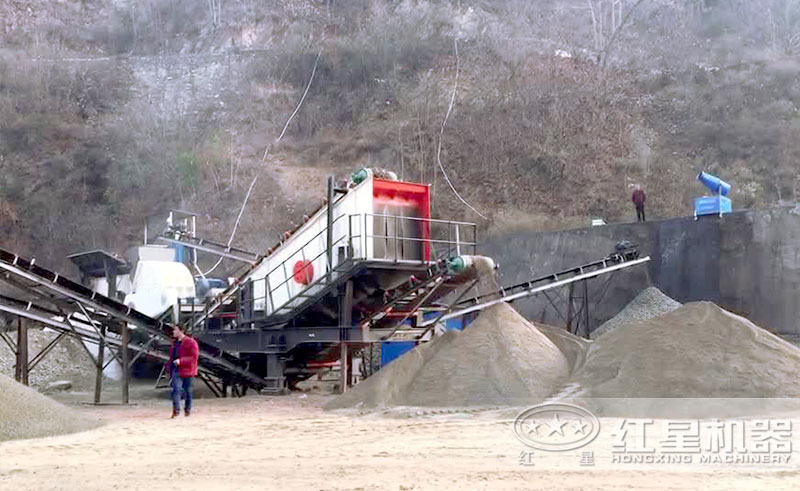 輪胎式大型流動(dòng)打石子機(jī)