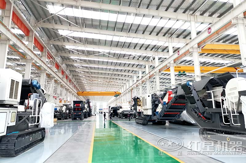 小型移動破碎機(jī)車間