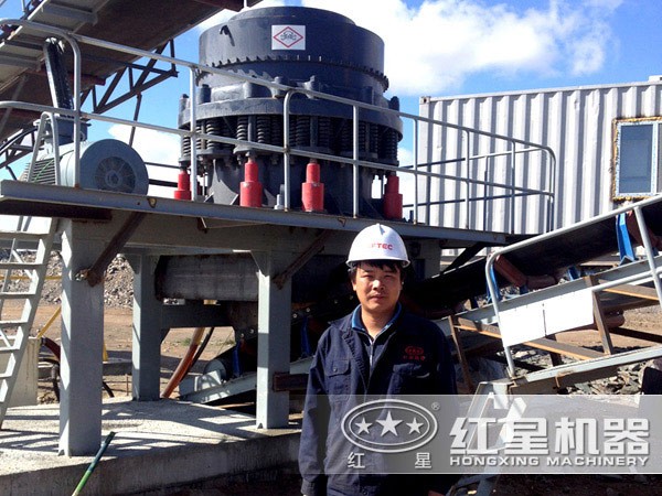 1100tph圓錐破碎機(jī)結(jié)構(gòu)現(xiàn)場圖