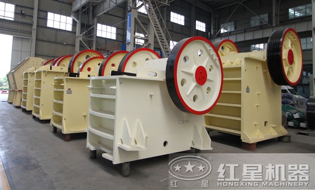 鄂式破碎機(jī)生產(chǎn)車(chē)間