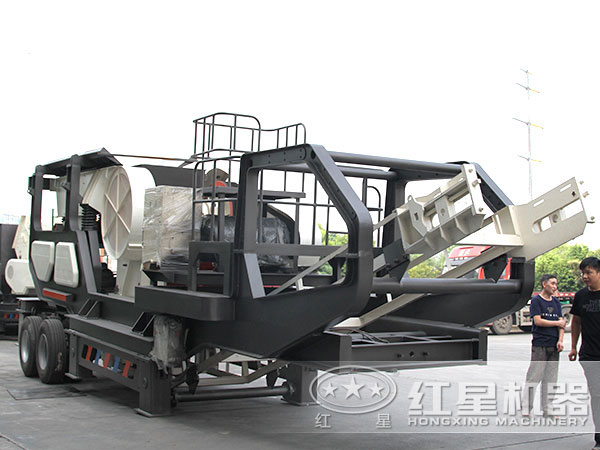 移動(dòng)式碎石機(jī)