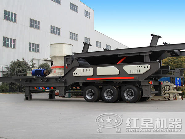 新型移動(dòng)式單缸圓錐破碎機(jī)