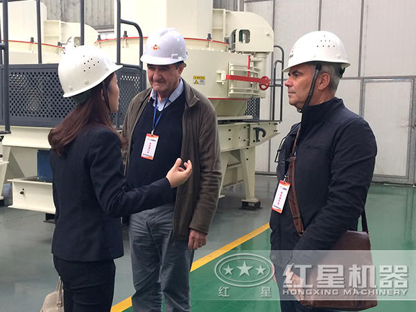 1263型沙礫料制砂（沙）機(jī)用戶來廠參觀圖