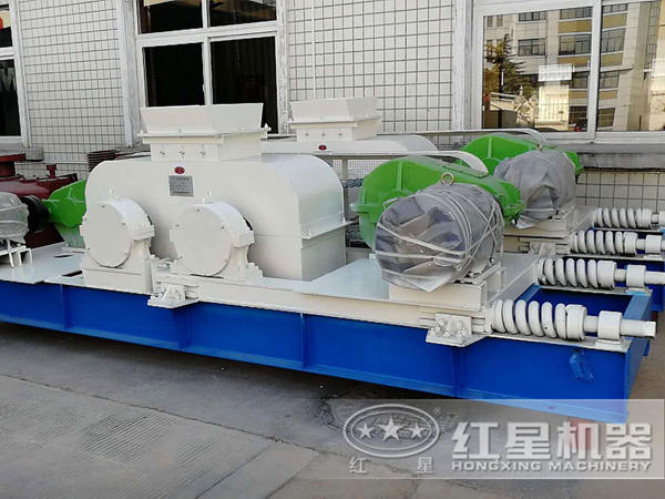 對(duì)輥制砂機(jī)