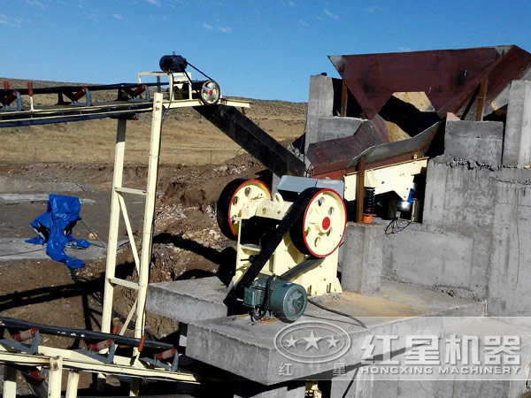 顎式破碎機(jī)