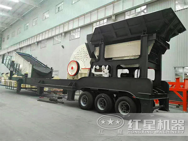 可移動(dòng)的重錘破碎機(jī)