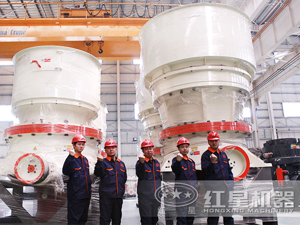 技術(shù)人員單缸圓錐破碎機完工圖