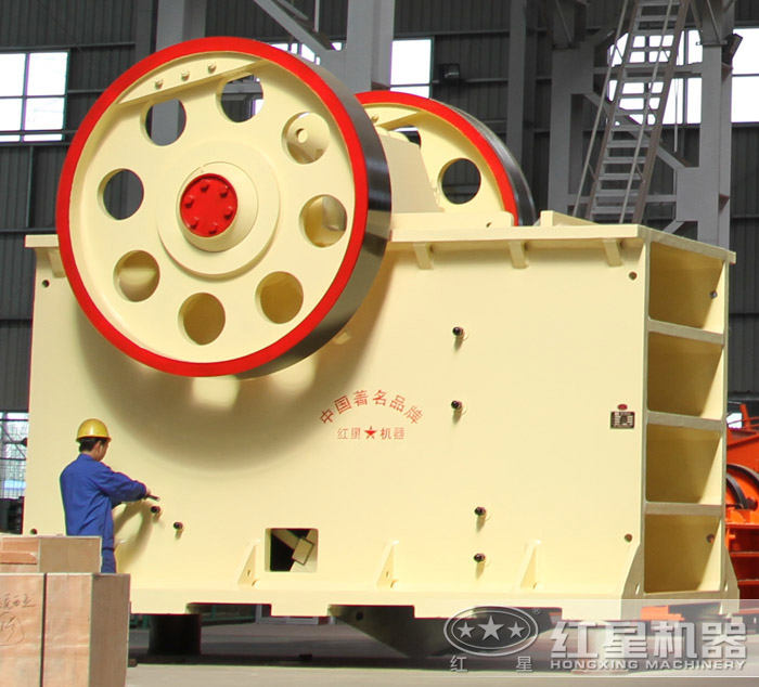 1600大型顎式破碎機(jī)