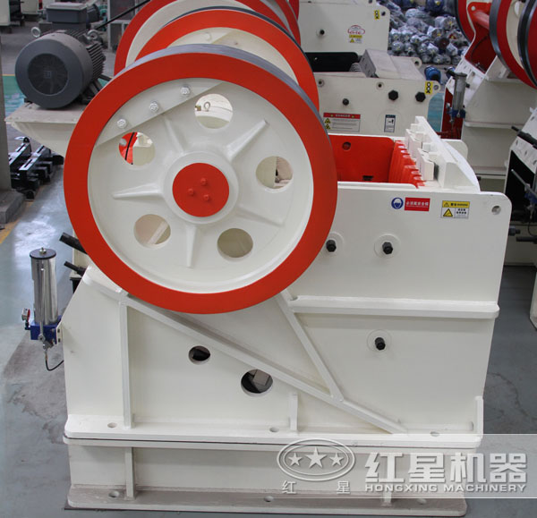 顎式破碎機(jī)