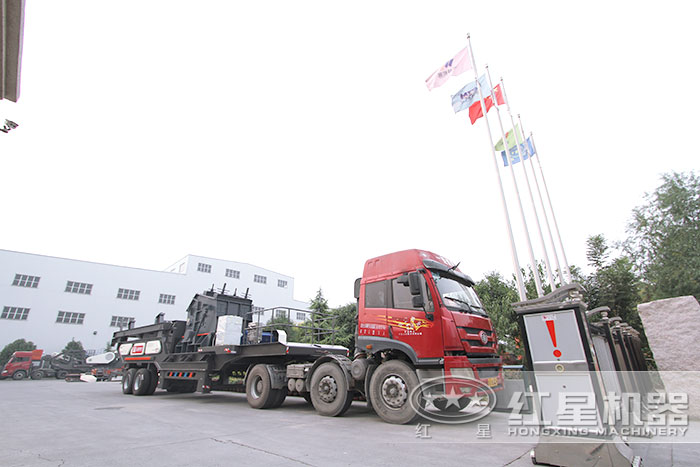 車載粉碎機(jī)車頭遷移下轉(zhuǎn)場
