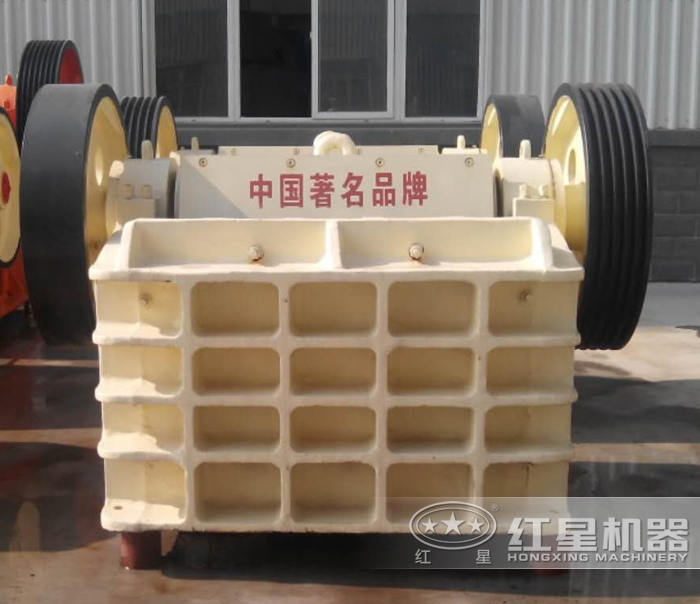 鑄鋼顎破機(jī)
