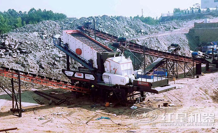 移動(dòng)PF1214反擊式破碎機(jī)