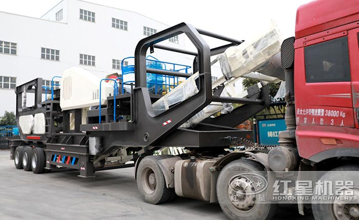 移動顎式破碎機(jī)