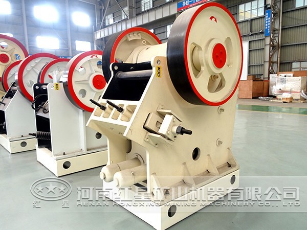 河南白云母破碎機(jī)多少錢(qián)一臺(tái)？