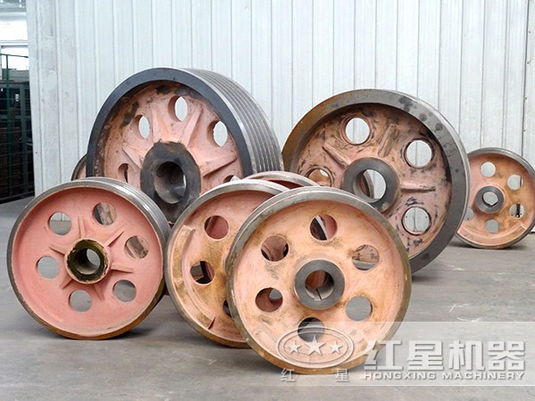 顎式破碎機(jī)