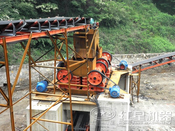 節(jié)能顎破機現場