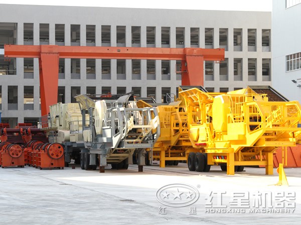 車載碎石機(jī)：反擊石移動(dòng)破碎站